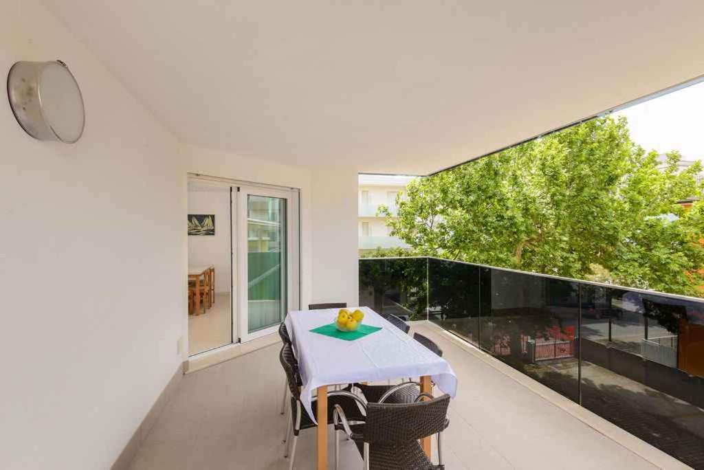 Apartment In Lignano Sabbiadoro 21782 Bagian luar foto