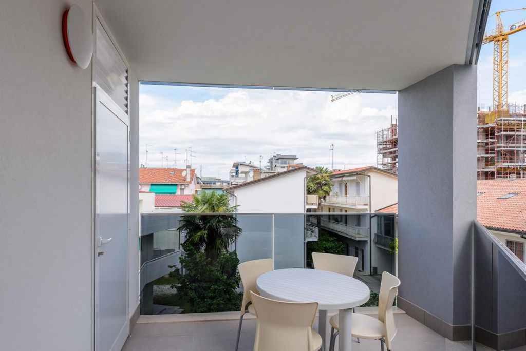 Apartment In Lignano Sabbiadoro 21782 Bagian luar foto